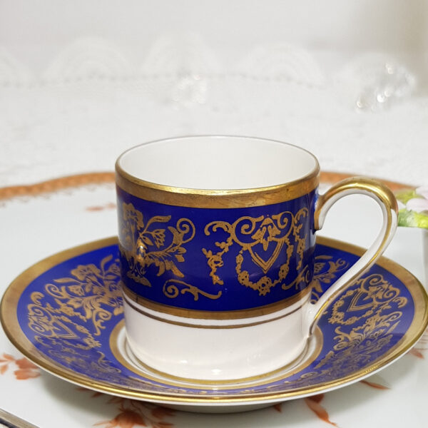 gilded-cup_and_saucer