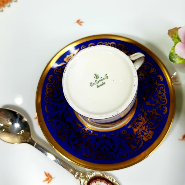 gilded-cup_and_saucer