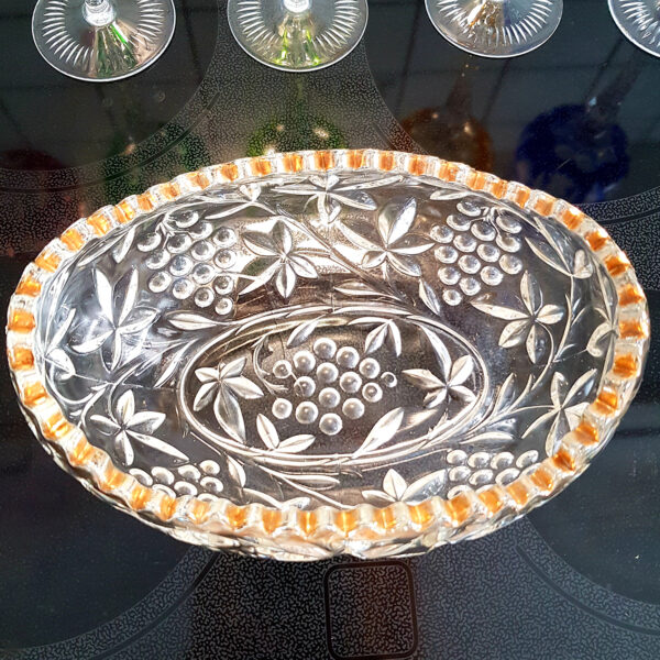 gilded_glass_bowl
