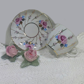 cup_and_saucer