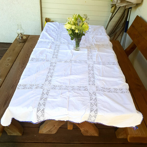 tablecloth