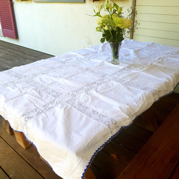 tablecloth