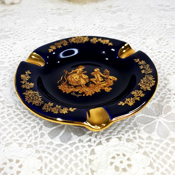 gilded_ash_tray