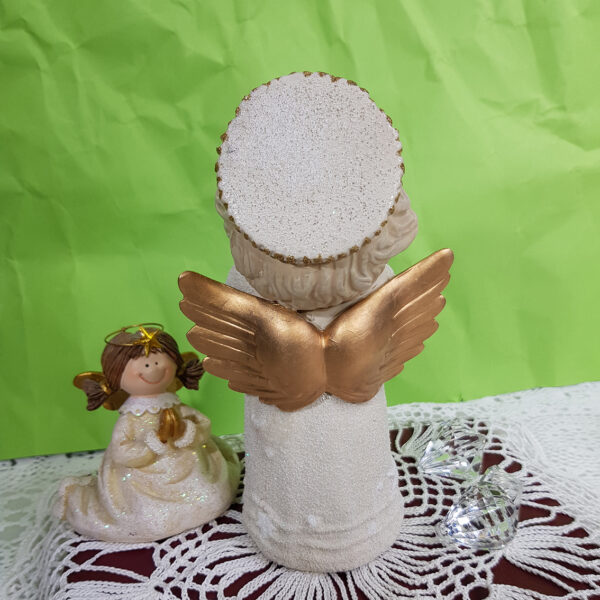 ceramic_figurine