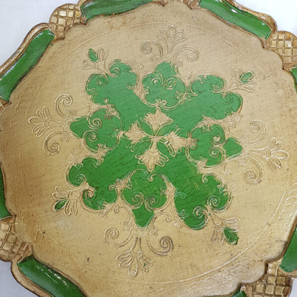 decorative_tray