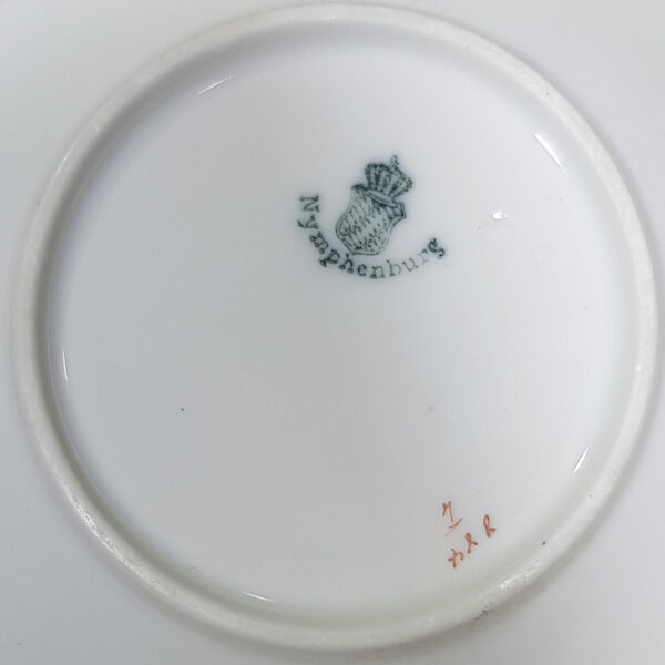 cup_and_saucer