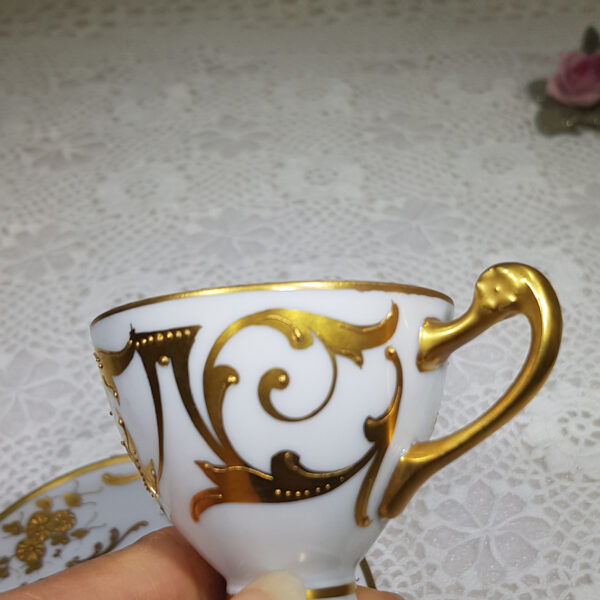 gilded_cup_and_saucer