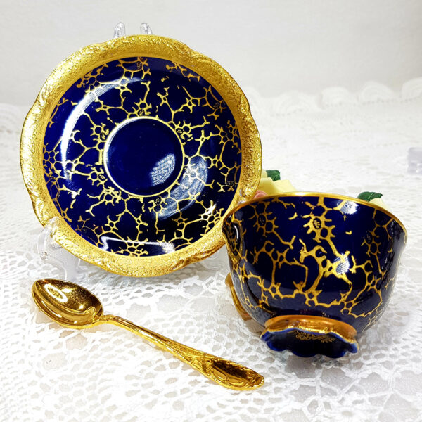 gilded_cup_and_saucer