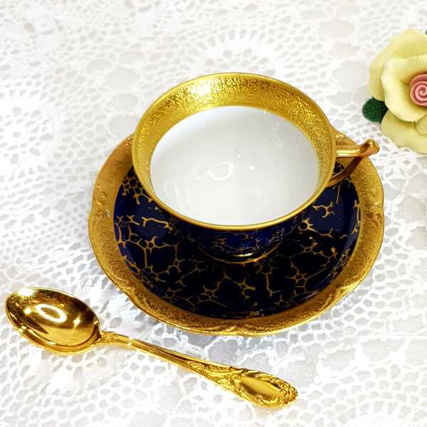 gilded_cup_and_saucer