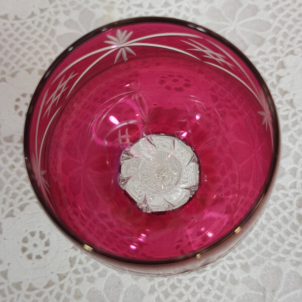 crystal_wine_glasses