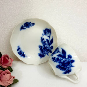 cup_and_saucer