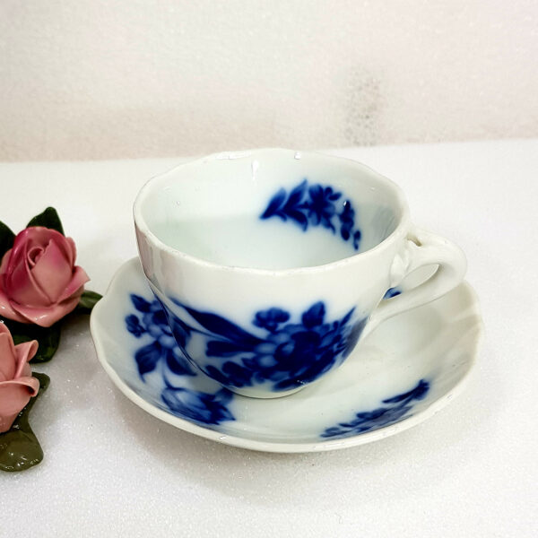 cup_and_saucer