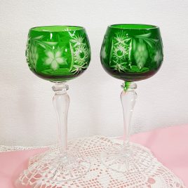 crystal_wine_glasses