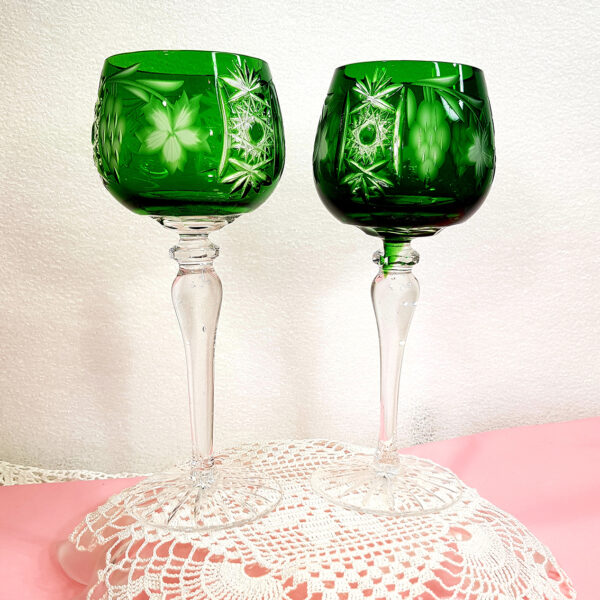 crystal_wine_glasses