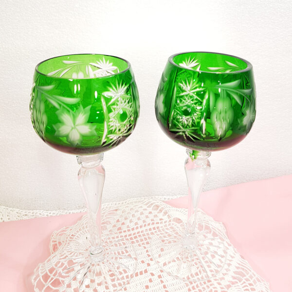 crystal_wine_glasses