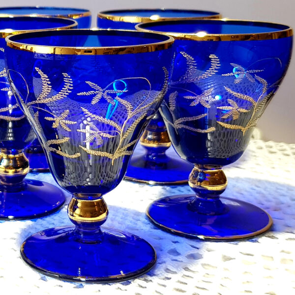 wine_glasses