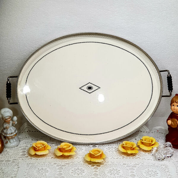 tray