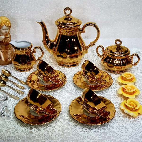 gilded_tea_set