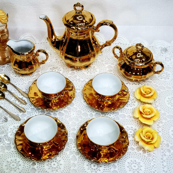 gilded_tea_set