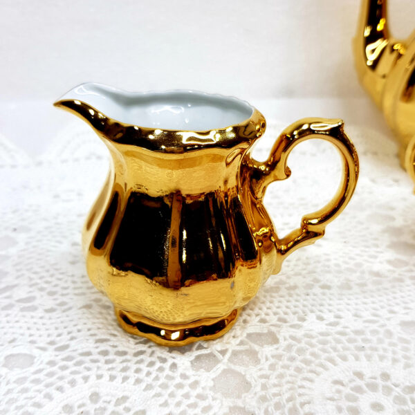 gilded_tea_set