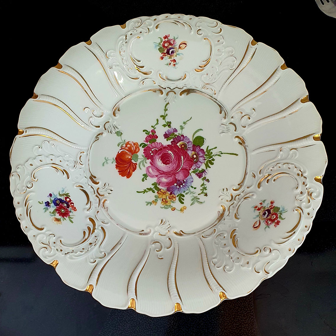 decorative plate