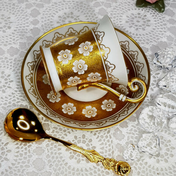 gilded_cup_and_saucer
