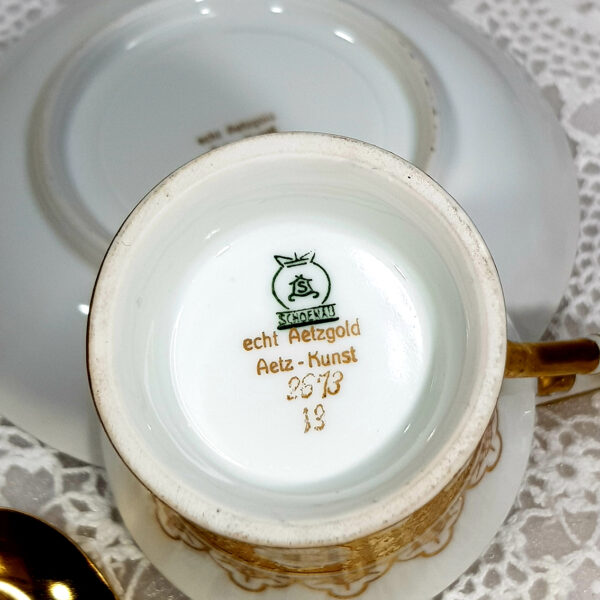 gilded_cup_and_saucer