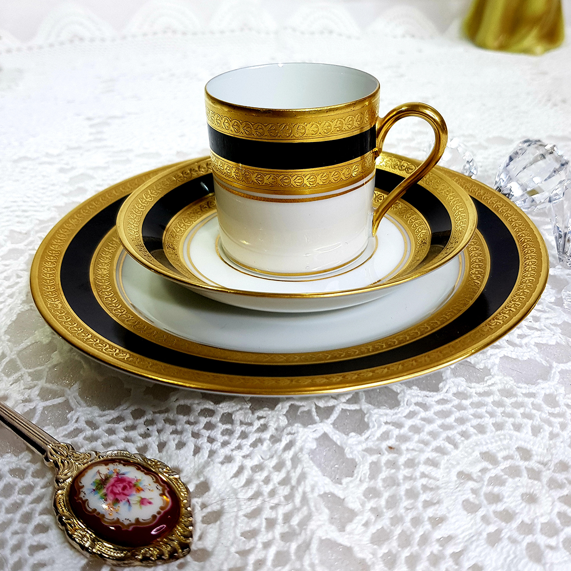 gilded_tea_set