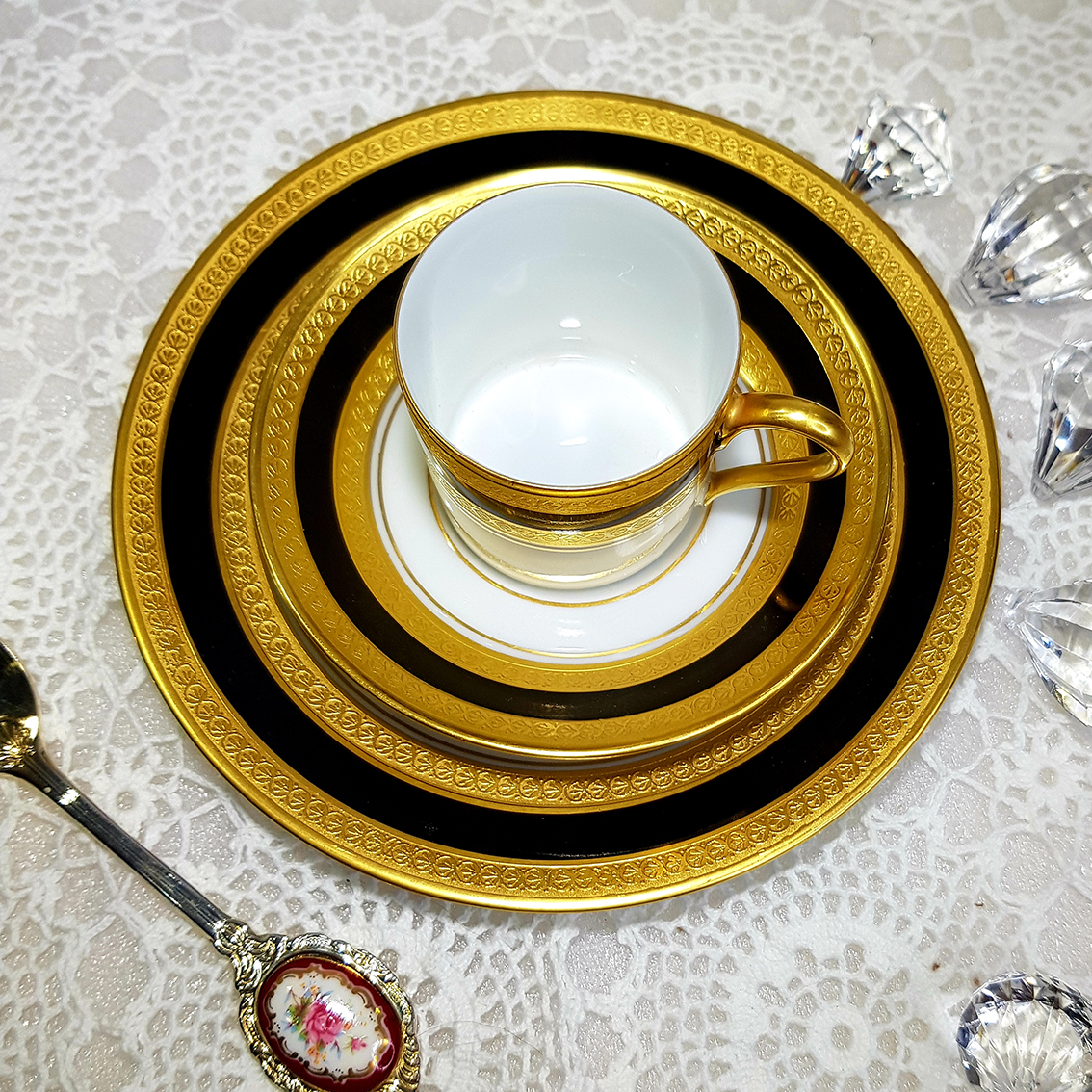 gilded_tea_set