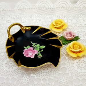 gilded_dish