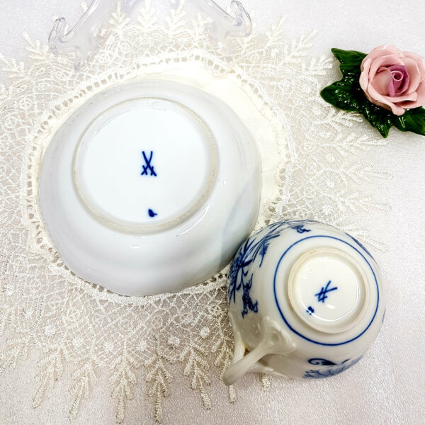 cup_and_saucer