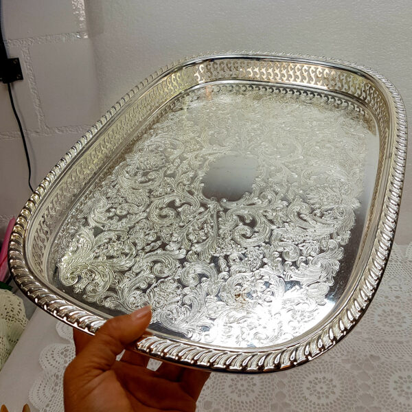 silver_tray