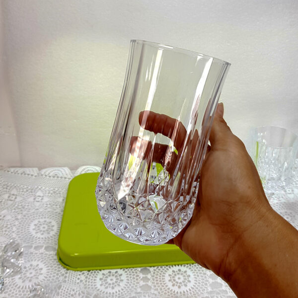crystal_glasses
