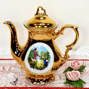 gilded_tea_pot