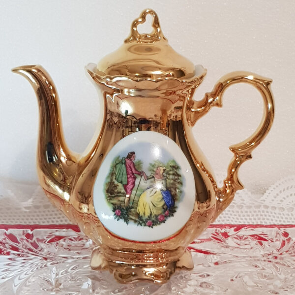 gilded_tea_pot