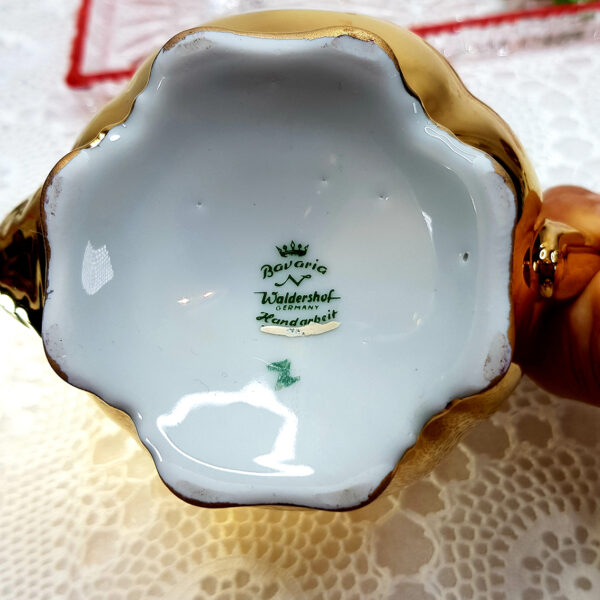 gilded_tea_pot