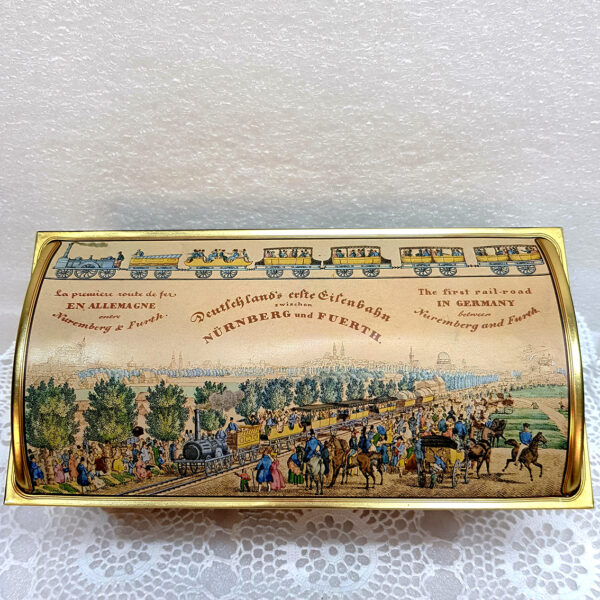 decorative_bread_tin