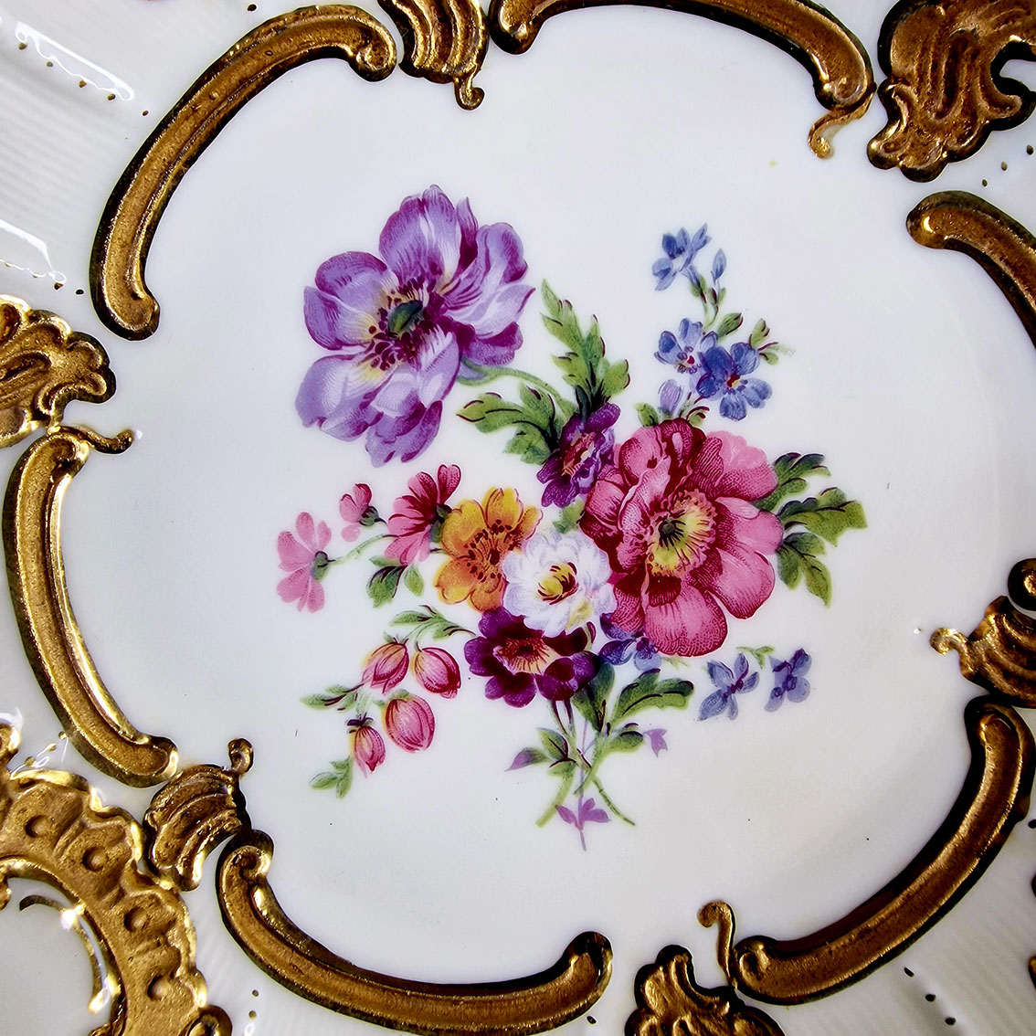 decorative plate