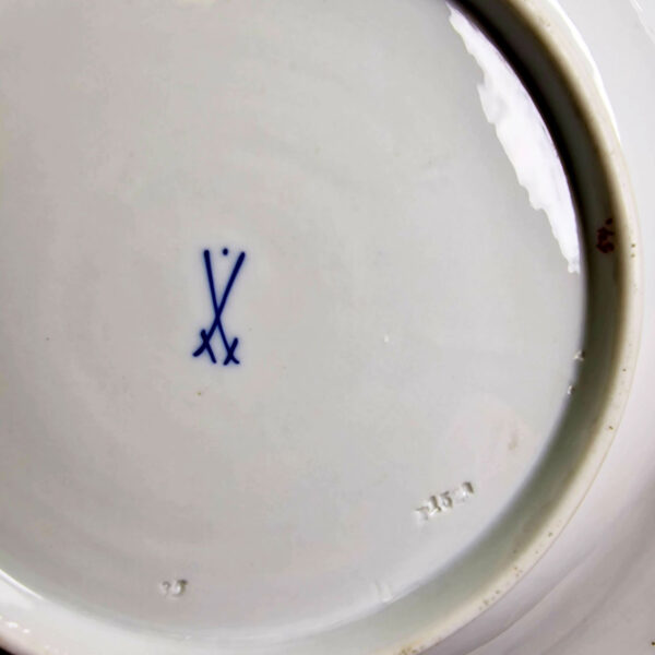 meissen decorative plate