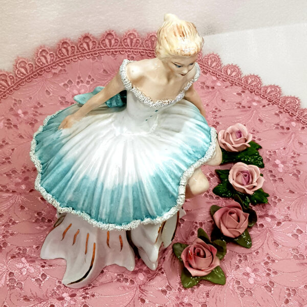 ceramic_figurine