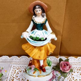 ceramic_figurine