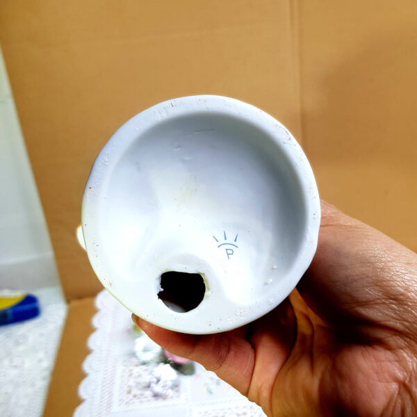 ceramic_figurine