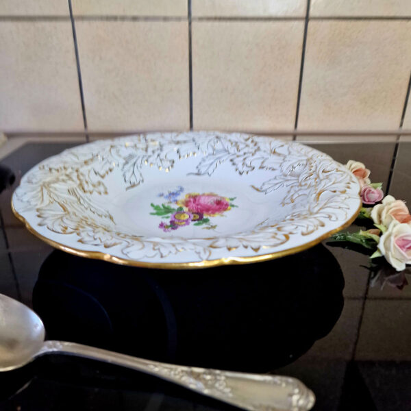 decorative plate