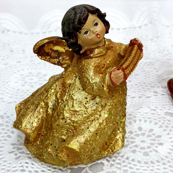 ceramic_figurine