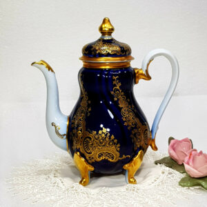 gilded_tea_pot