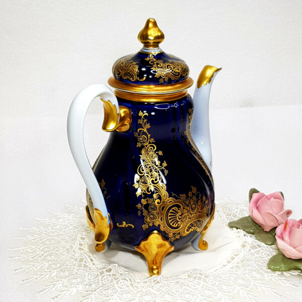 gilded_tea_pot