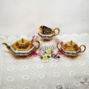 gilded_tea_set