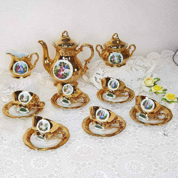 gilded_tea-set
