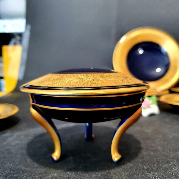 dining set
