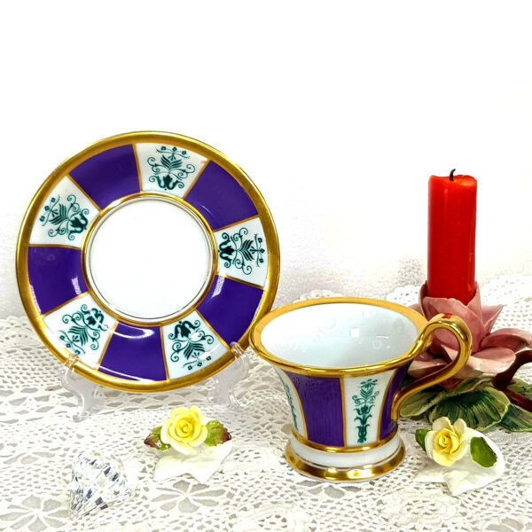 gilded_cup_and_saucer